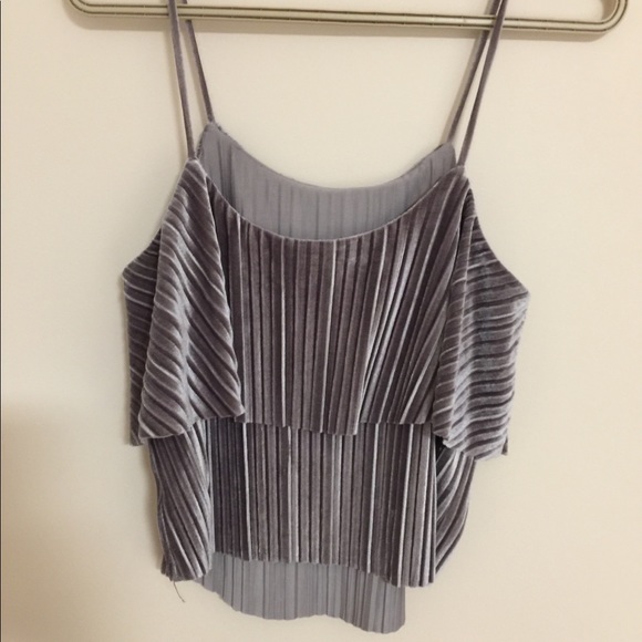 Crop top - Picture 3 of 4